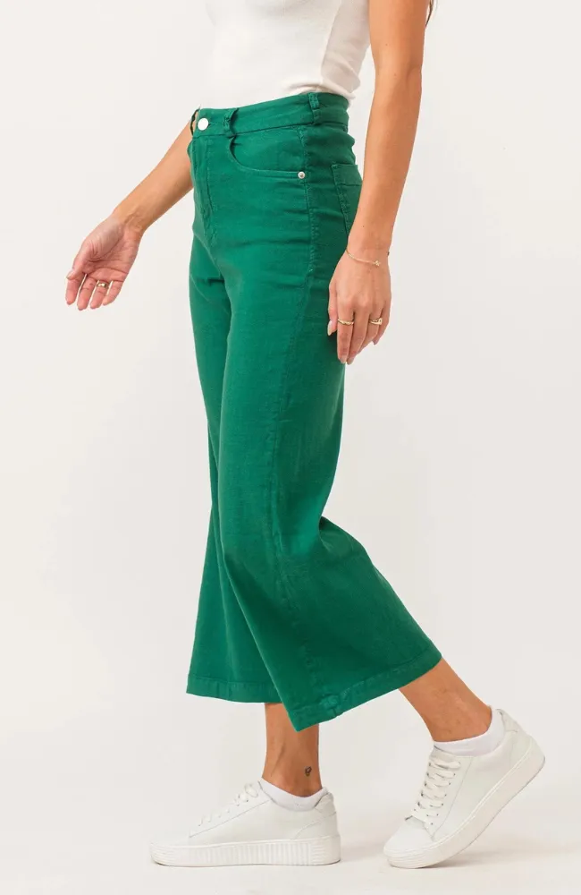 Audrey Cropped - Galapagos Green