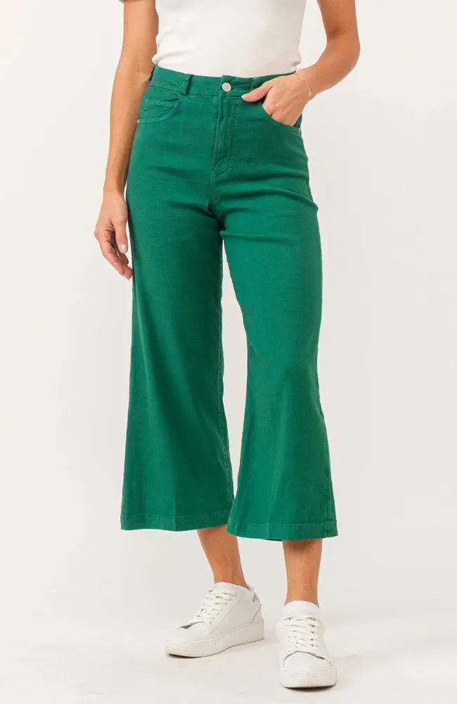 Audrey Cropped - Galapagos Green