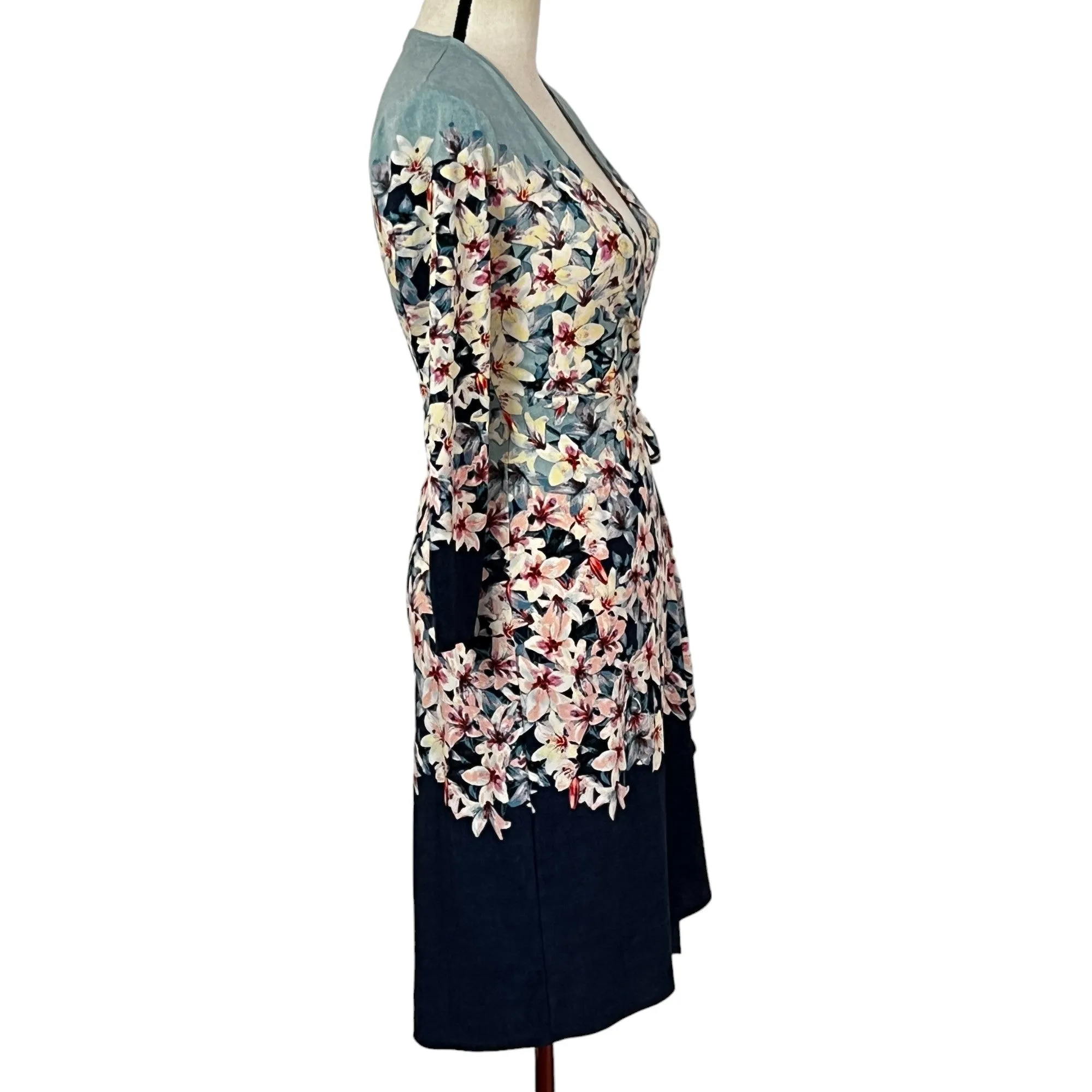 BCBG Maxazria Floral Wrap Dress Size XS