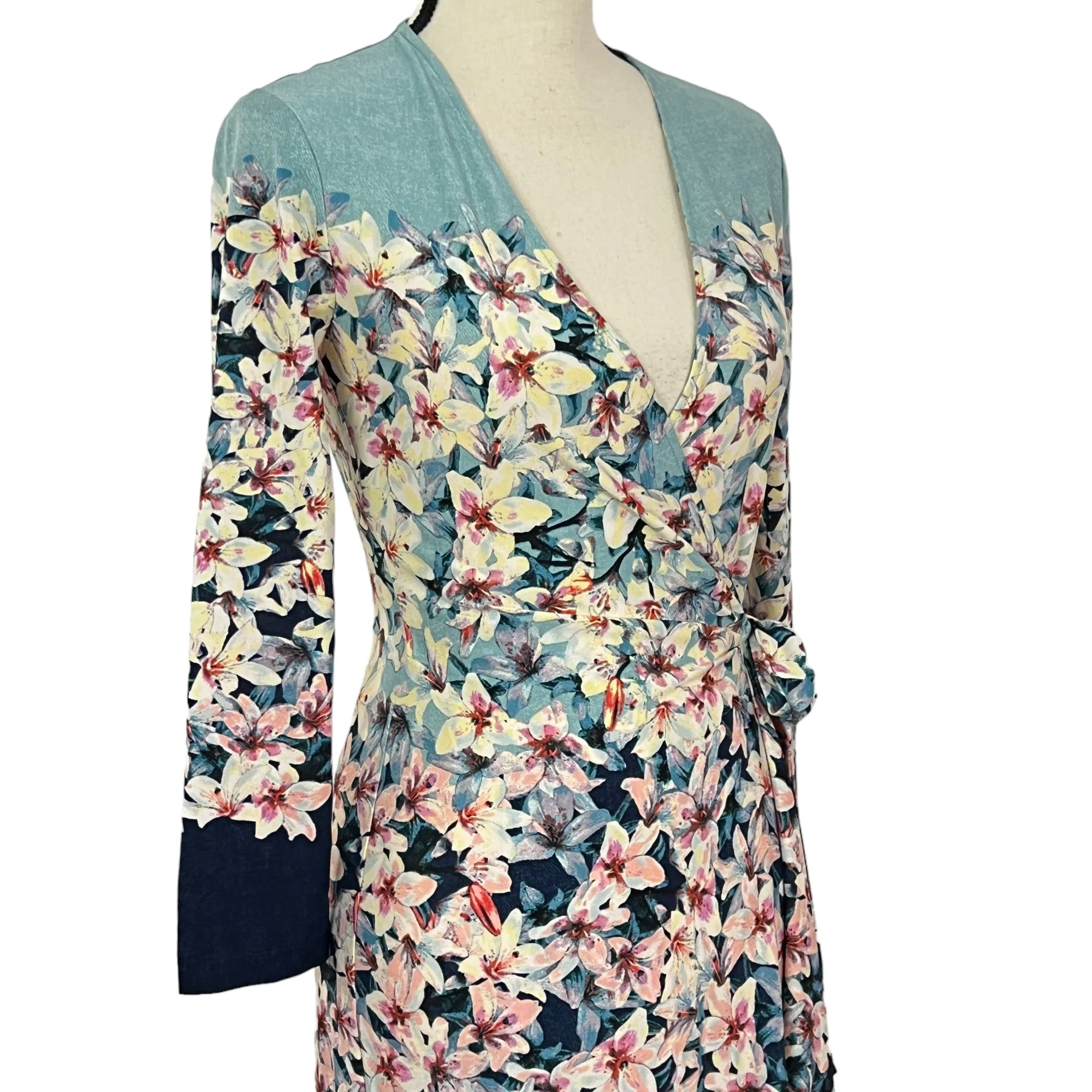 BCBG Maxazria Floral Wrap Dress Size XS