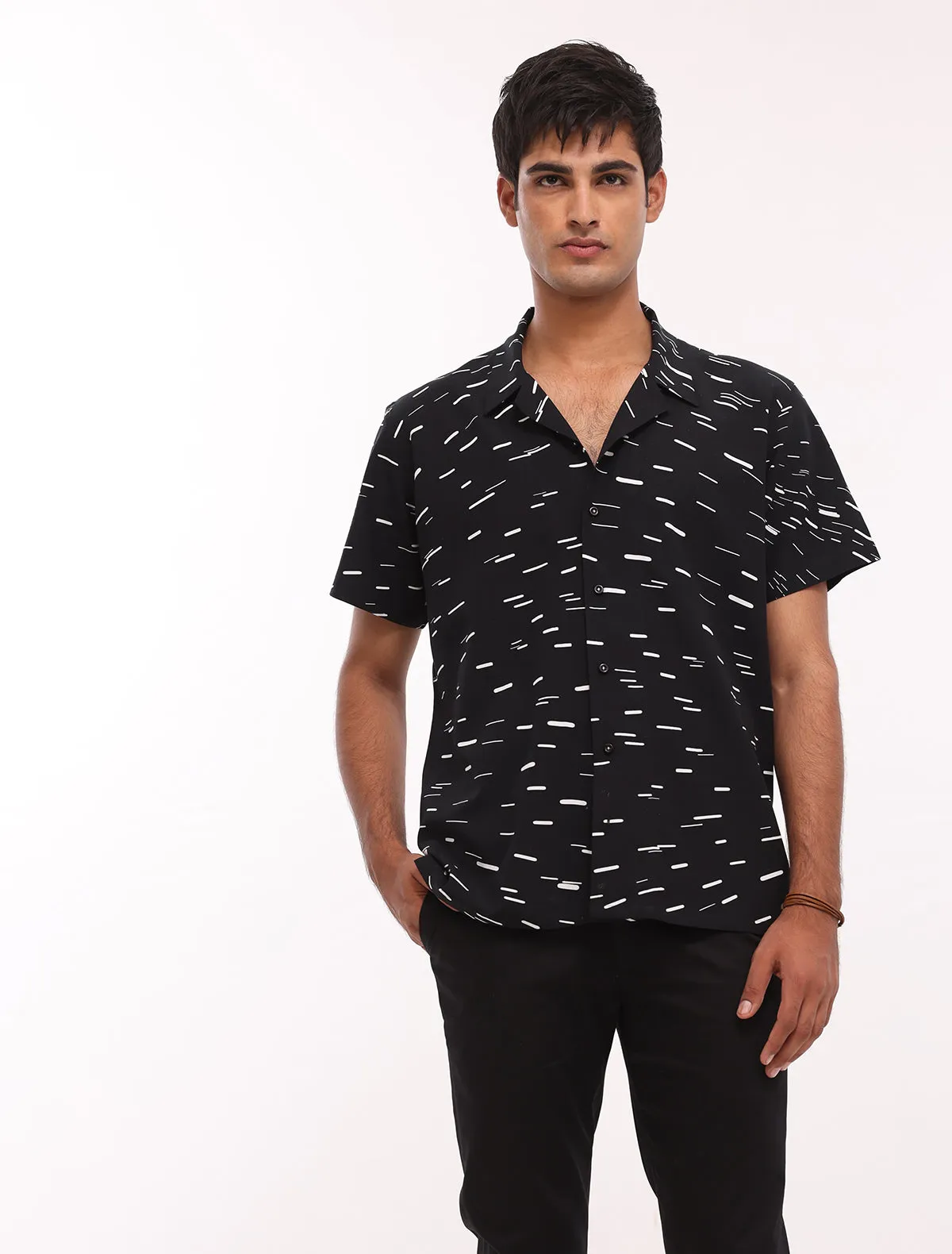 BLACK TEXTURED SHIRT