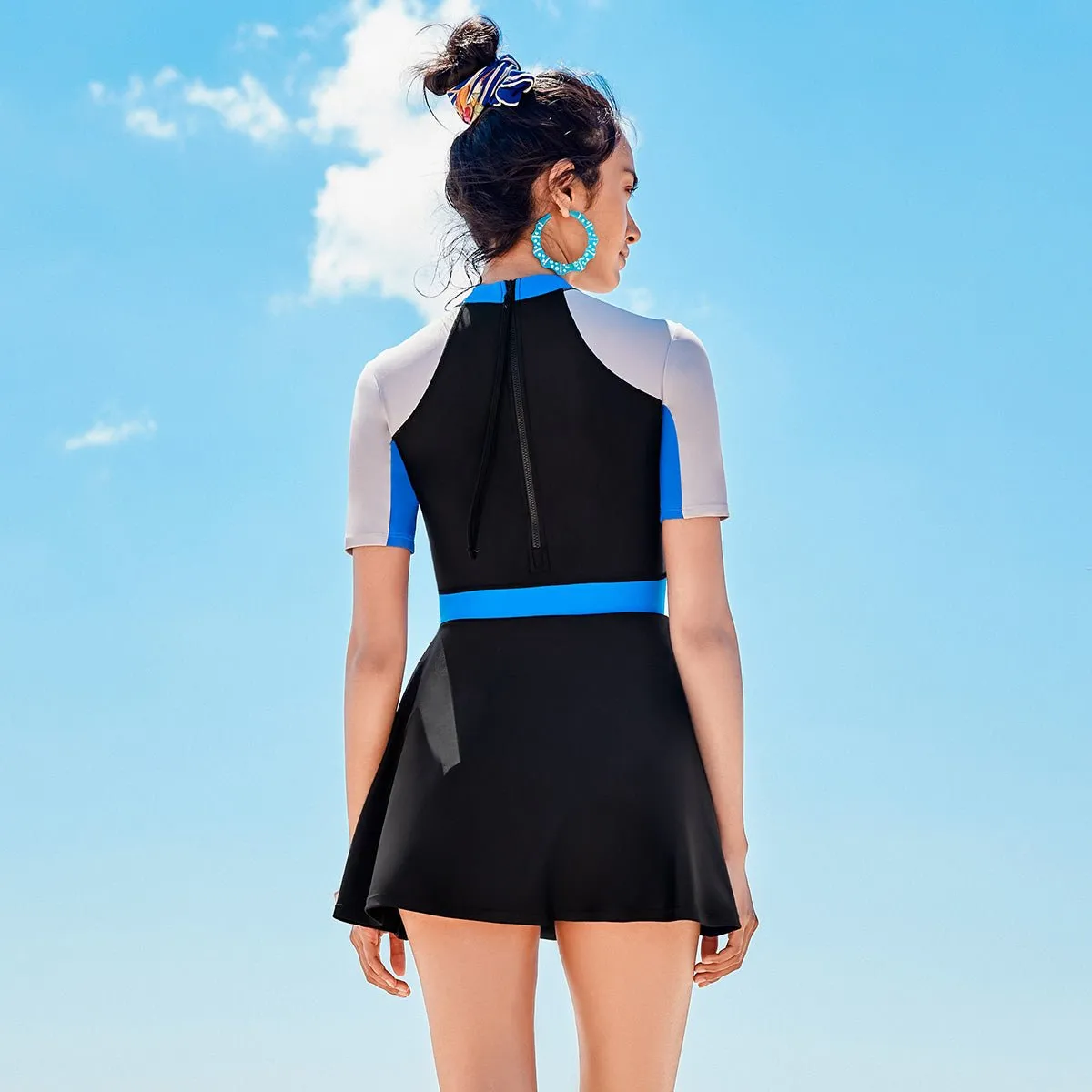 Chimney Collar Contrasting Color Athletes A Line Blue One Piece Swimsuit