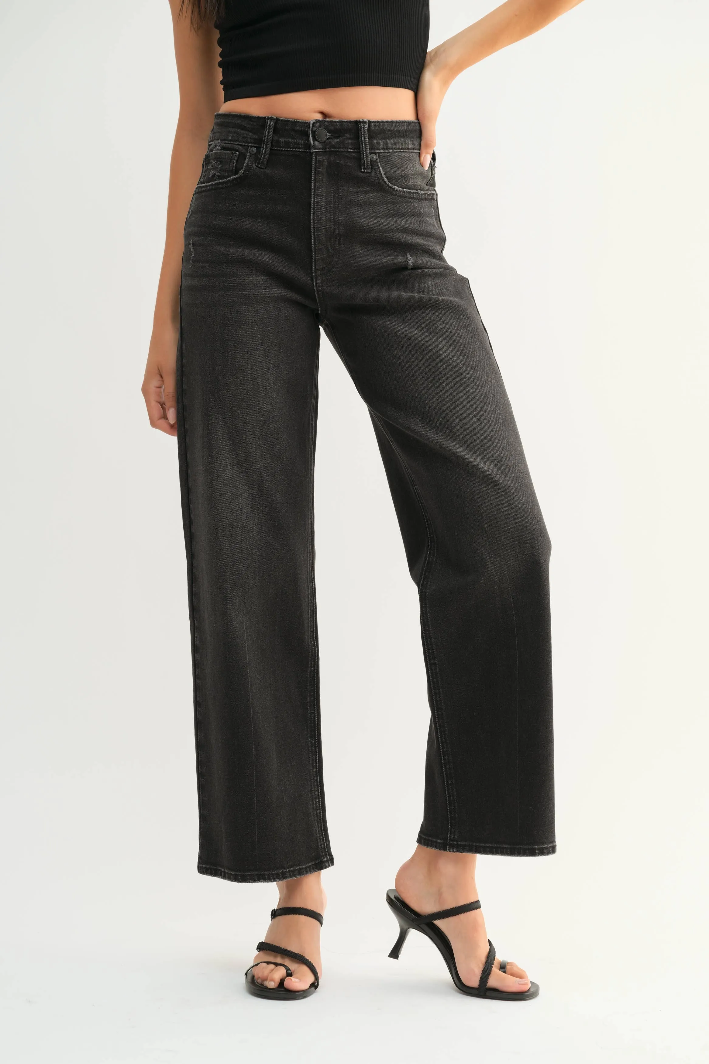 Dori's Vintage Straight Jeans - Black