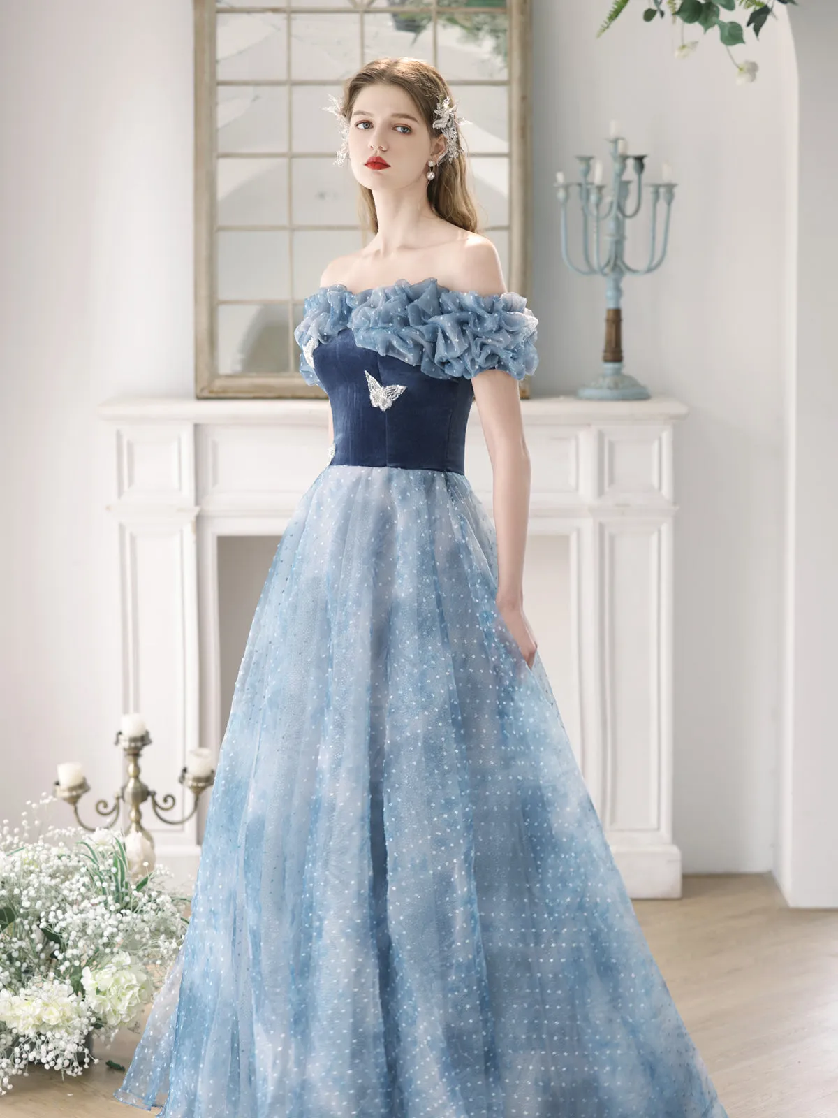 Enchanting Off-Shoulder Blue Tulle Ball Gown with Ruffled Bodice