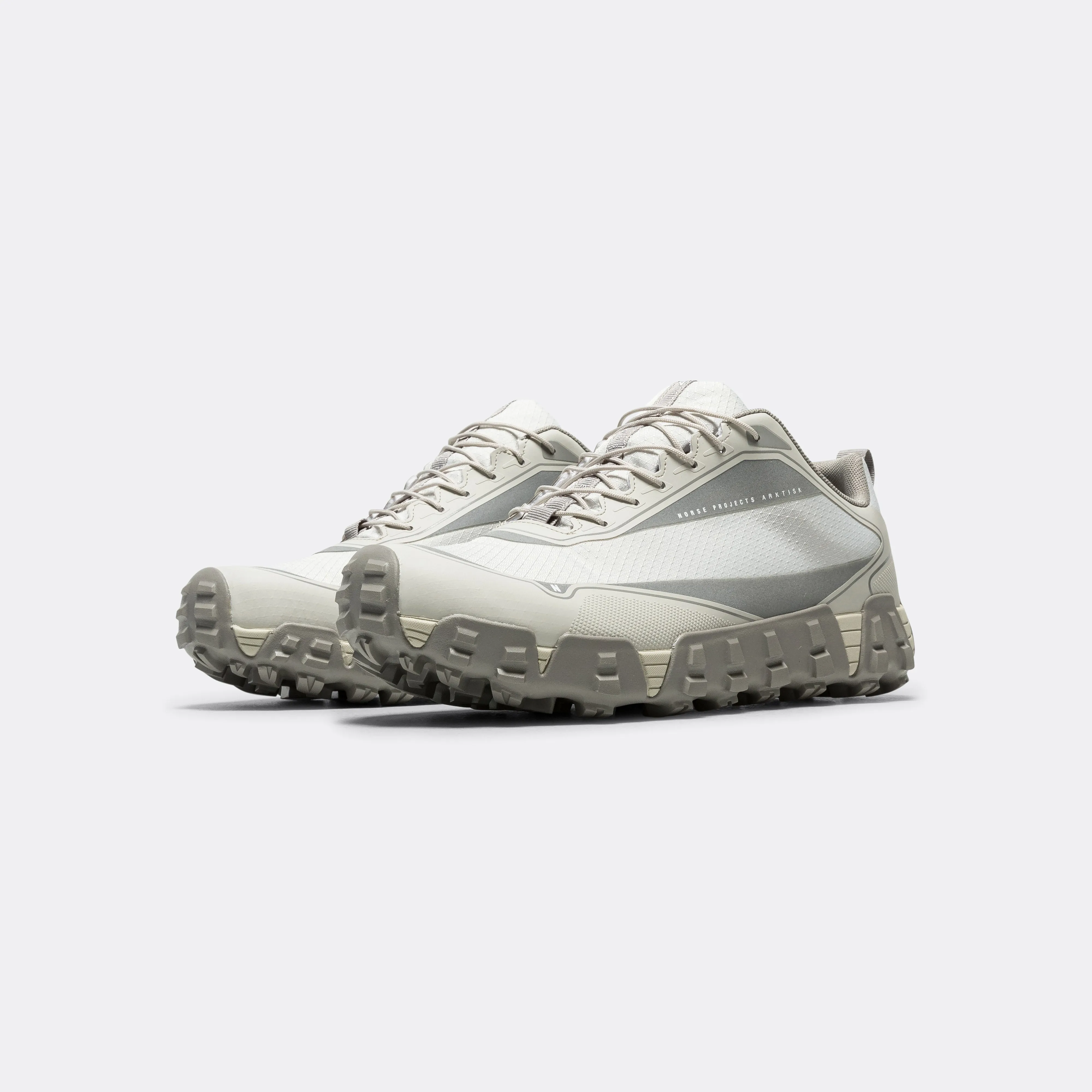 Lace Up Hyper Runner v08 - White