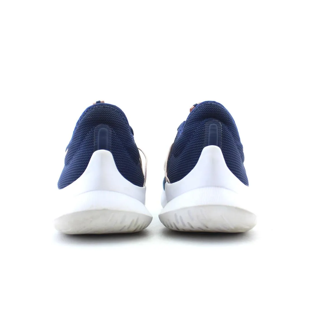 NIKE VIALE TECH RACER