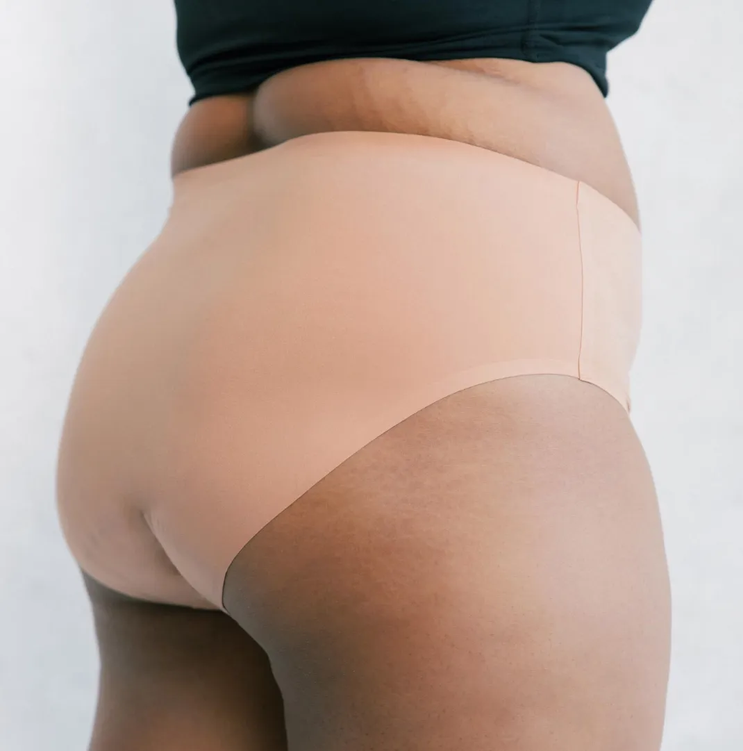 Saalt - Leakproof Seamless High Waisted Brief - Regular Absorbency
