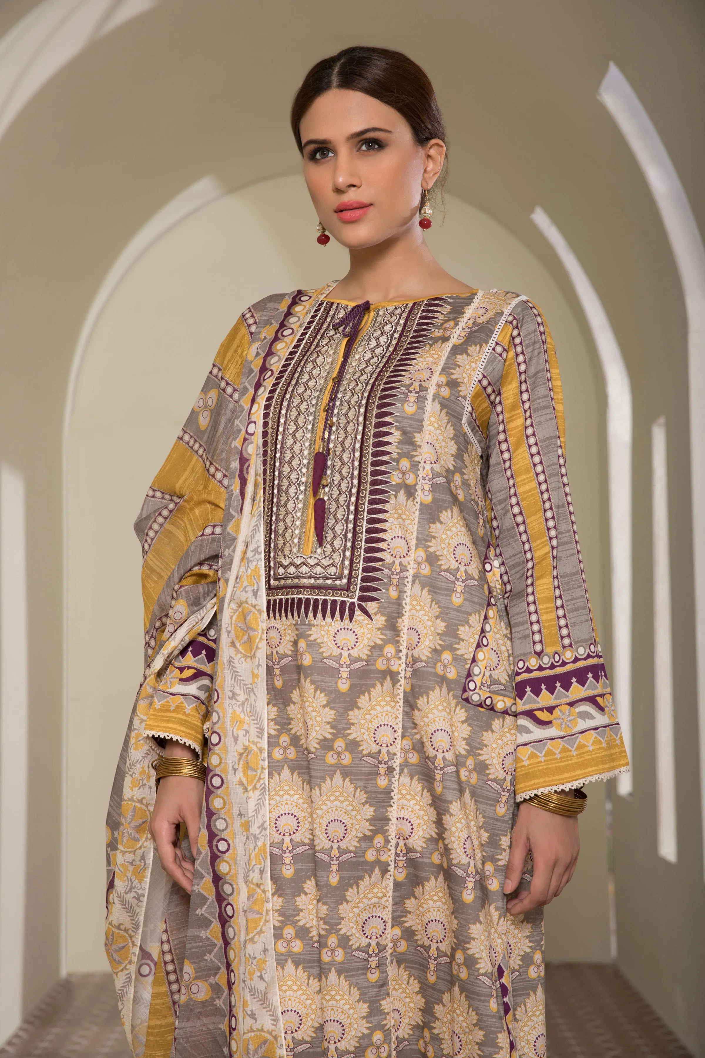 Sapphire Classic - 3 Piece Lawn Collection 2020 – Melon Dreams