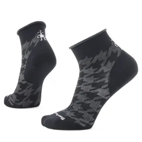 Smartwool Everyday Lifestyle Hounds Tooth Ankle Socks Color: Black