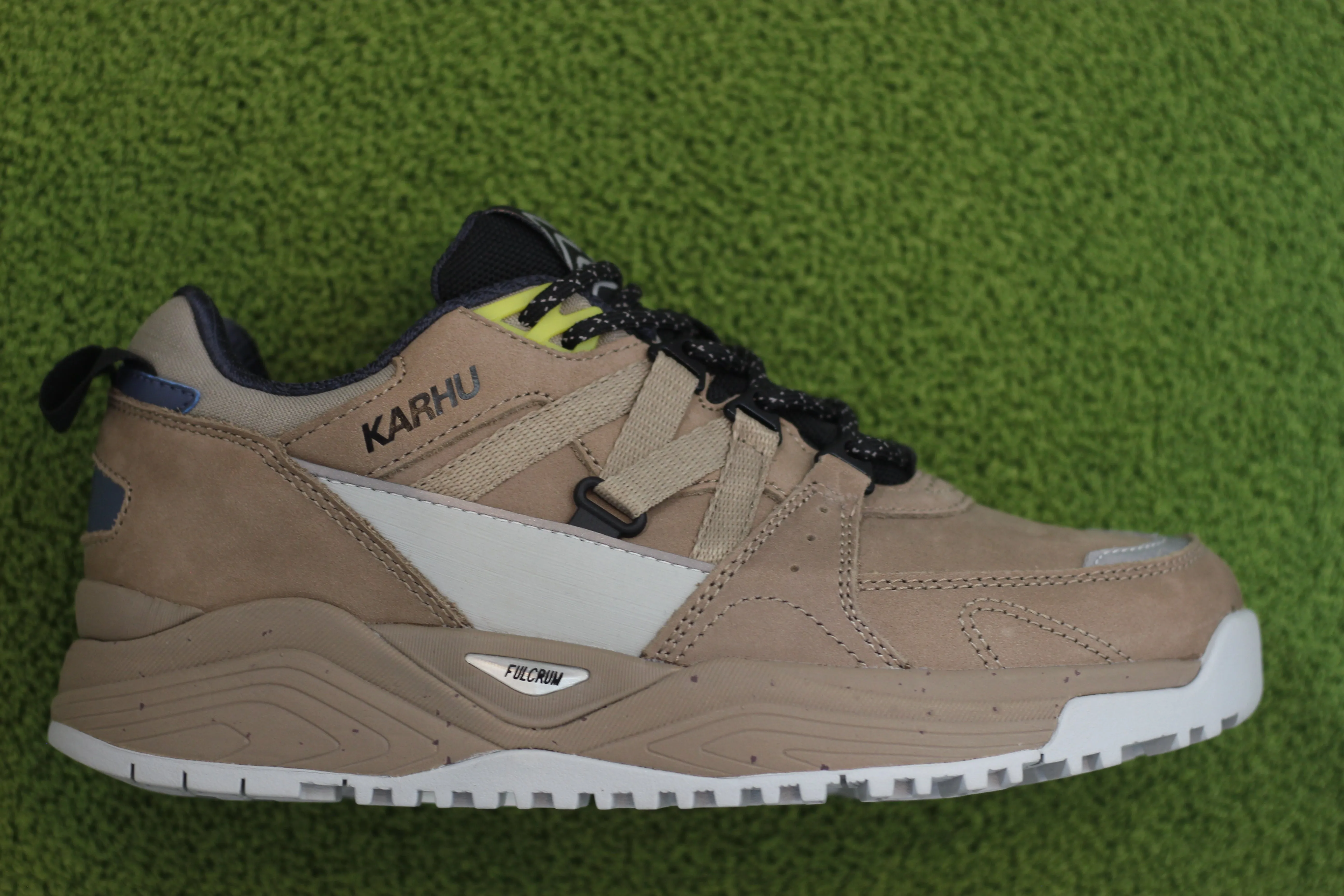 Unisex Fusion XC Sneaker - Greige/Greige Leather