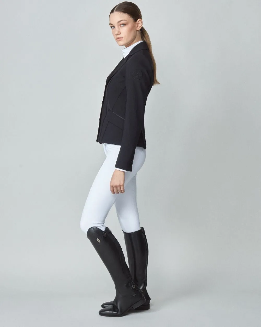 Yagya Performance Show Jacket Black