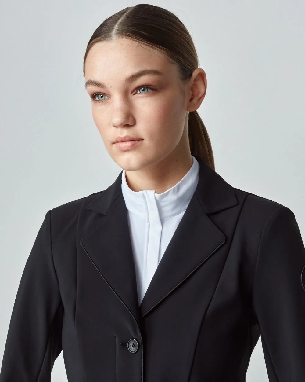 Yagya Performance Show Jacket Black
