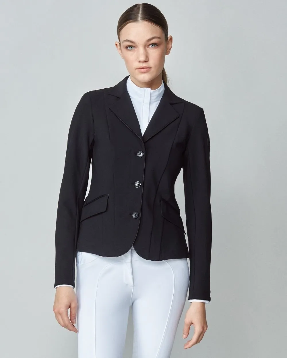 Yagya Performance Show Jacket Black