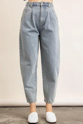 YOUR FAVORITE MOM JEANS